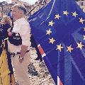 2017-09-03 pulse of europe meeting Julian H. Stacey+eu+uk flags by antje lenkeit small.jpg